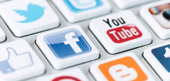 Réseaux sociaux, des plateformes qui nous rapprochent